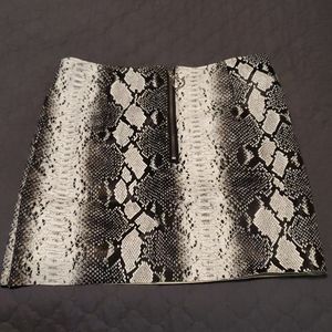 Faux Leather Snakeskin Print Skirt